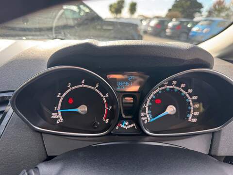Ford Fiesta T EcoBoost Titanium - U1517