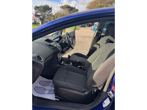 Ford Fiesta T EcoBoost Titanium - U1517