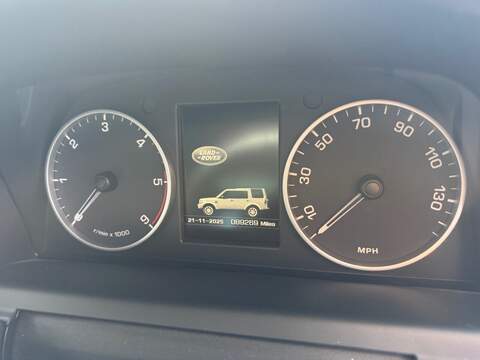 Land Rover Discovery 4 SD V6 HSE - U1523