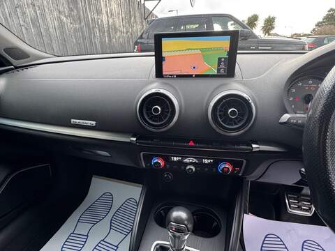 Audi S3 TFSI Black Edition - U1525