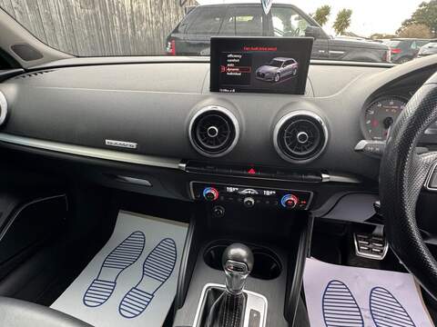 Audi S3 TFSI Black Edition - U1525