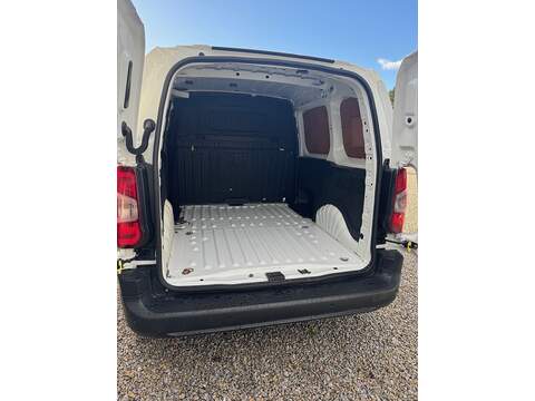 Citroen Berlingo BlueHDi 650 Enterprise M - U1526
