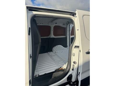 Citroen Berlingo BlueHDi 650 Enterprise M - U1526