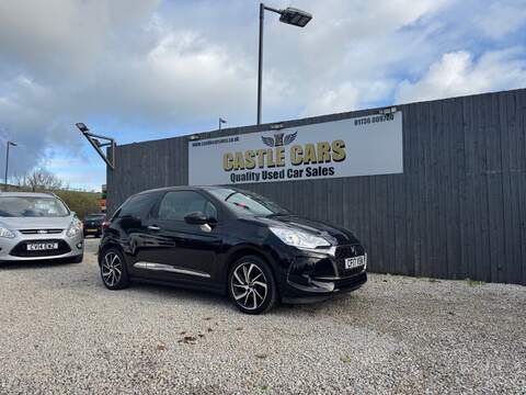 DS AUTOMOBILES DS 3 PureTech Connected Chic - U1527