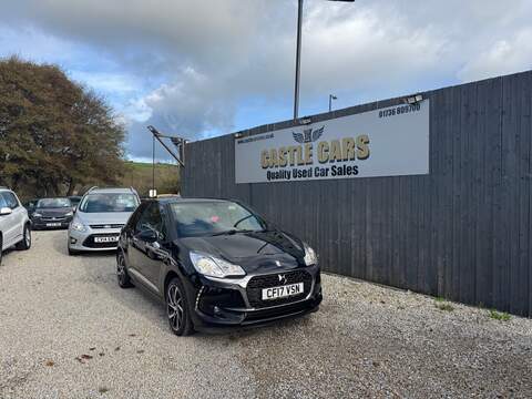 DS AUTOMOBILES DS 3 PureTech Connected Chic - U1527