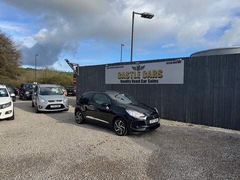 DS AUTOMOBILES DS 3 PureTech Connected Chic - U1527