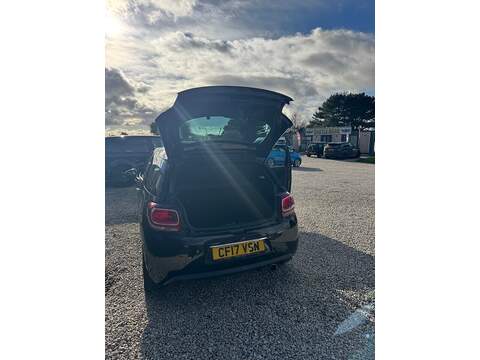 DS AUTOMOBILES DS 3 PureTech Connected Chic - U1527