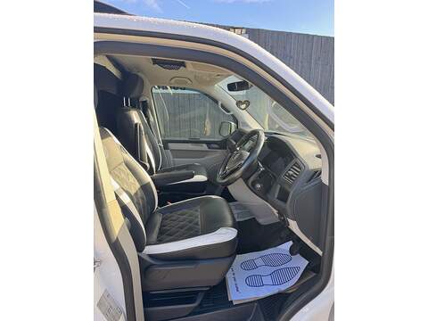 Volkswagen Transporter TDI T28 BlueMotion Tech Highline - U1532