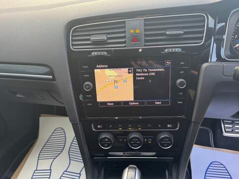 Volkswagen Golf TSI BlueMotion Tech R - U1534