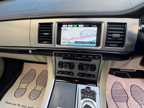 Jaguar XF d S V6 Portfolio - U1535