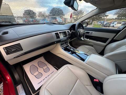 Jaguar XF d S V6 Portfolio - U1535