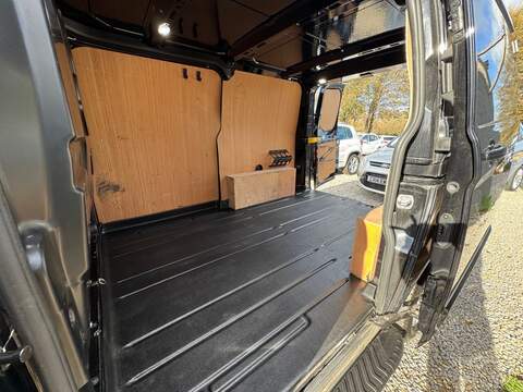 Ford Transit Custom 300 EcoBlue Limited - U1536