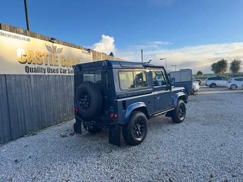 Land Rover Defender 90 TD5 XS - U1542
