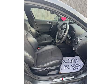 Audi A1 TDI S line - U1543