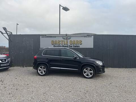 Volkswagen Tiguan TDI BlueMotion Tech R-Line - U1550