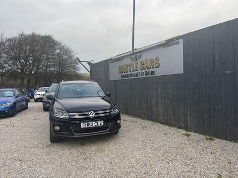 Volkswagen Tiguan TDI BlueMotion Tech R-Line - U1550