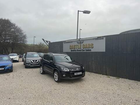Volkswagen Tiguan TDI BlueMotion Tech R-Line - U1550