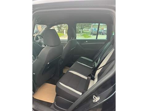 Volkswagen Tiguan TDI BlueMotion Tech R-Line - U1550