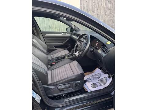 Volkswagen Passat TDI R-Line - U1553