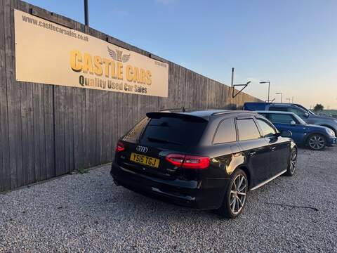 Audi A4 Avant TDI Black Edition Plus - U1555