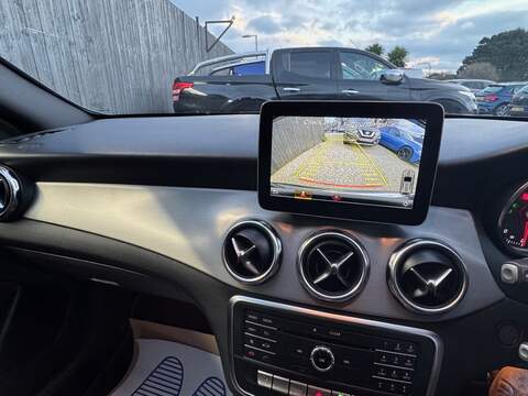 Mercedes-Benz GLA GLA200d AMG Line - U1564