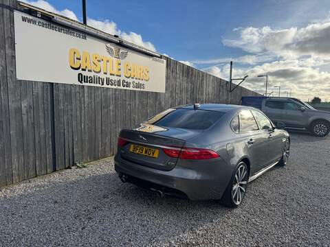 Jaguar XF d V6 S - U1565
