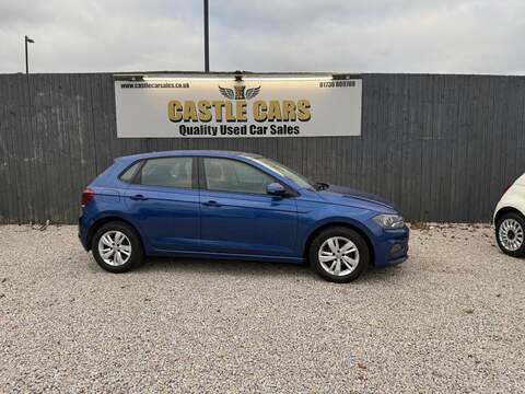 Volkswagen Polo EVO SE - U1570