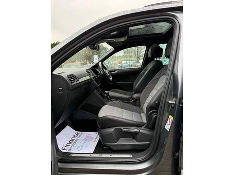 Volkswagen Tiguan TDI R-Line - U1581