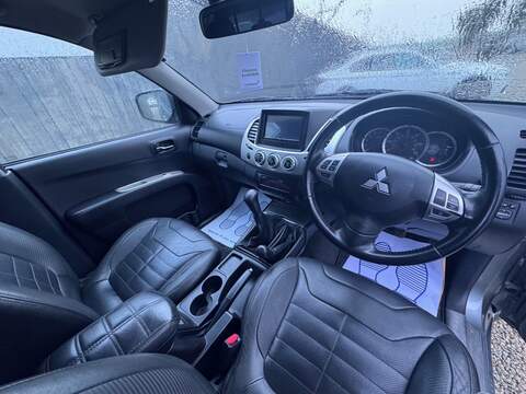 Mitsubishi L200 DI-D Barbarian - U1585