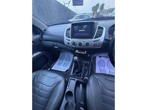 Mitsubishi L200 DI-D Barbarian - U1585