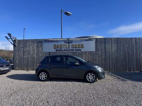 Peugeot 208 VTi PureTech Active - U1592