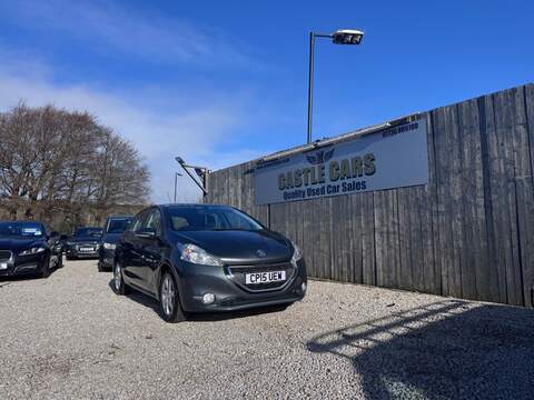 Peugeot 208 VTi PureTech Active - U1592