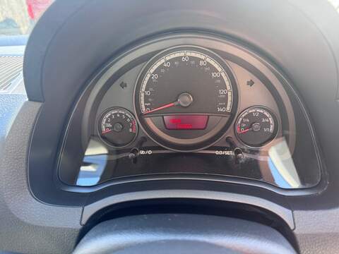 Volkswagen up! Take up! - U1597