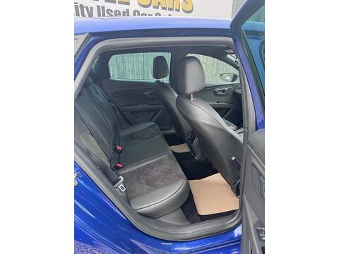 SEAT Leon TDI FR Black Edition - U1602