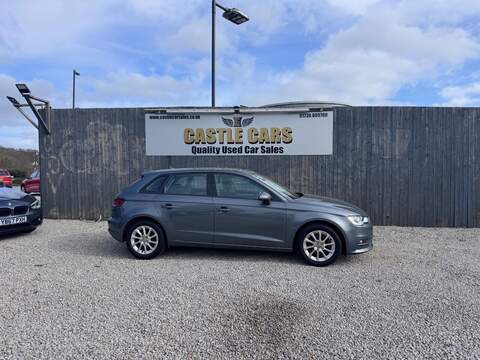 Audi A3 TFSI SE - U1615