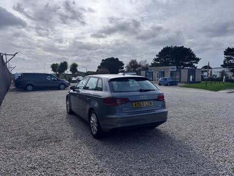 Audi A3 TFSI SE - U1615