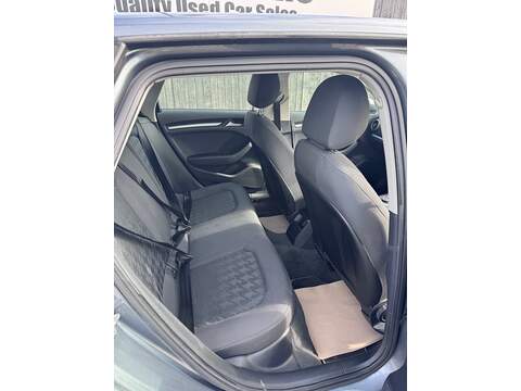 Audi A3 TFSI SE - U1615