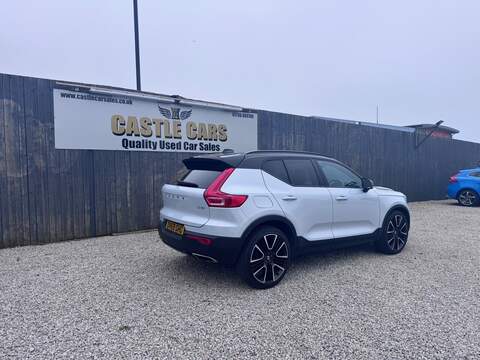 Volvo XC40 D3 R-Design Pro - U1617