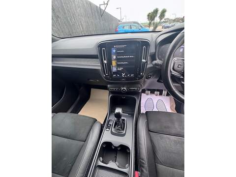 Volvo XC40 D3 R-Design Pro - U1617