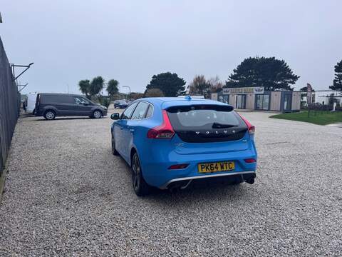 Volvo V40 D2 R-Design Lux Nav - U1624
