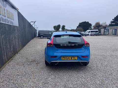 Volvo V40 D2 R-Design Lux Nav - U1624