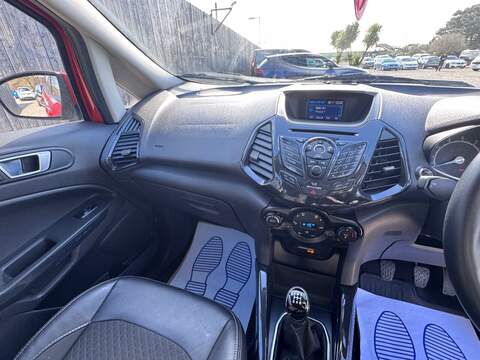 Ford EcoSport T EcoBoost Titanium - U1627