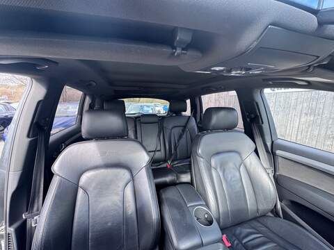Audi Q7 TDI V6 S line Style Edition - U1631