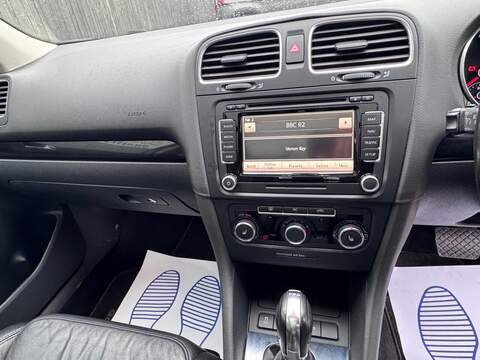 Volkswagen Golf TDI SE - U1633