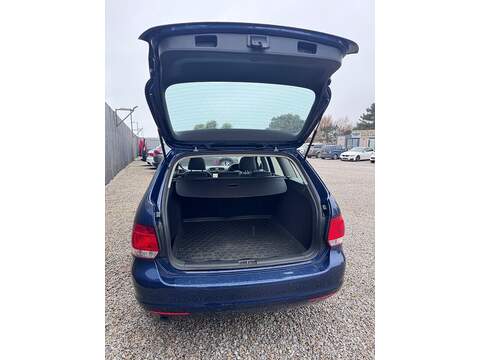 Volkswagen Golf TDI SE - U1633