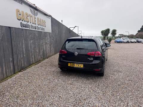 Volkswagen Golf TDI BlueMotion Tech R-Line - U1635