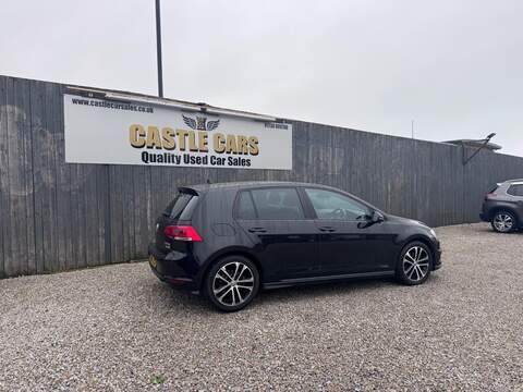 Volkswagen Golf TDI BlueMotion Tech R-Line - U1635