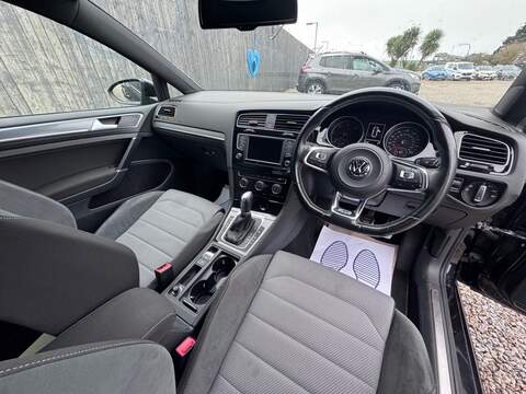 Volkswagen Golf TDI BlueMotion Tech R-Line - U1635