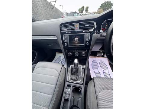 Volkswagen Golf TDI BlueMotion Tech R-Line - U1635