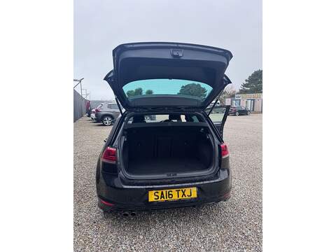 Volkswagen Golf TDI BlueMotion Tech R-Line - U1635